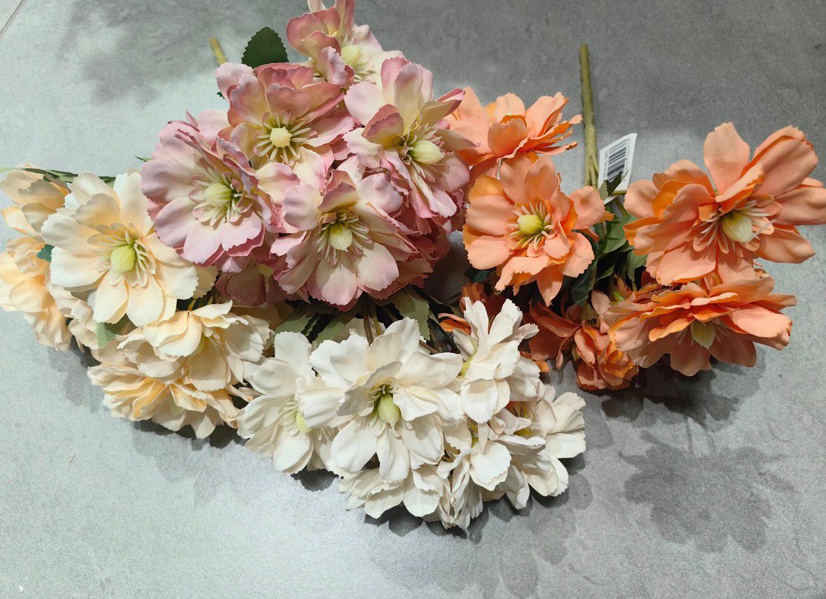 Buket „srećne“ krizanteme - veštačko svileno cveće (10 cvetova)