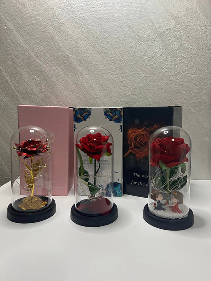 Zlatna svetleća ruža u staklenom zvonu - romantični poklon za svaku priliku