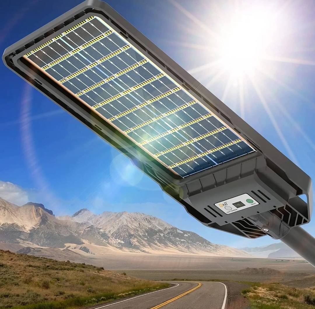 Solarna LED ulična lampa 200W | Radar senzor pokreta | IP68