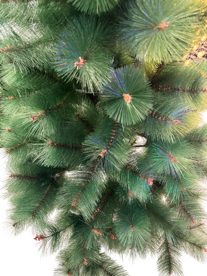 Novogodišnja jelka Pine Charm