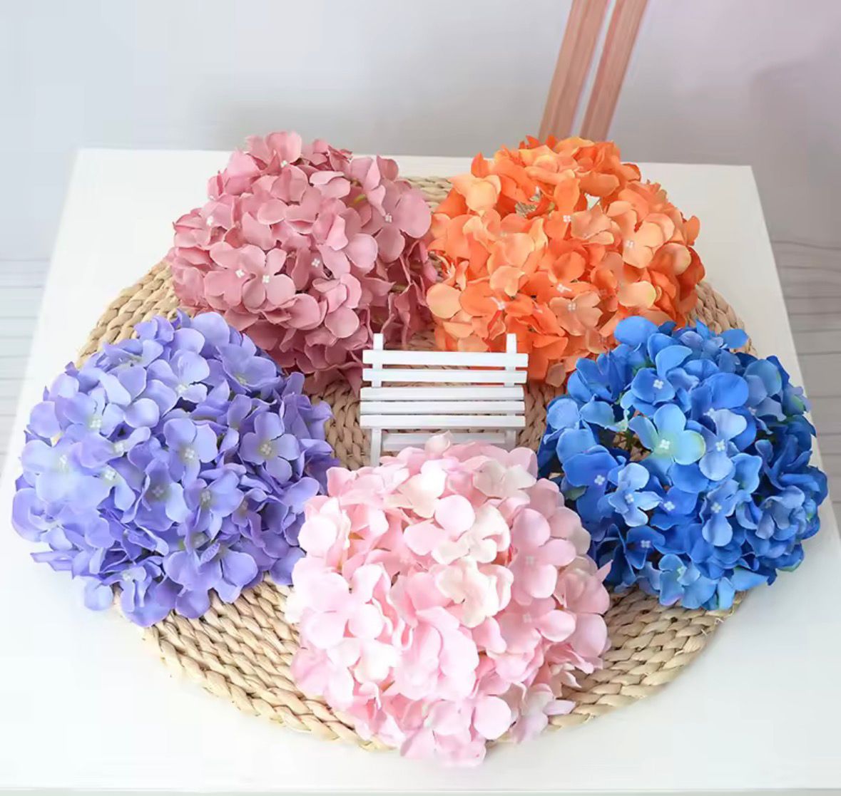 Dekorativna hortenzija - svilenkasti cvet (Macaron boje)