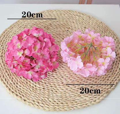 Dekorativna hortenzija - svilenkasti cvet (Macaron boje)