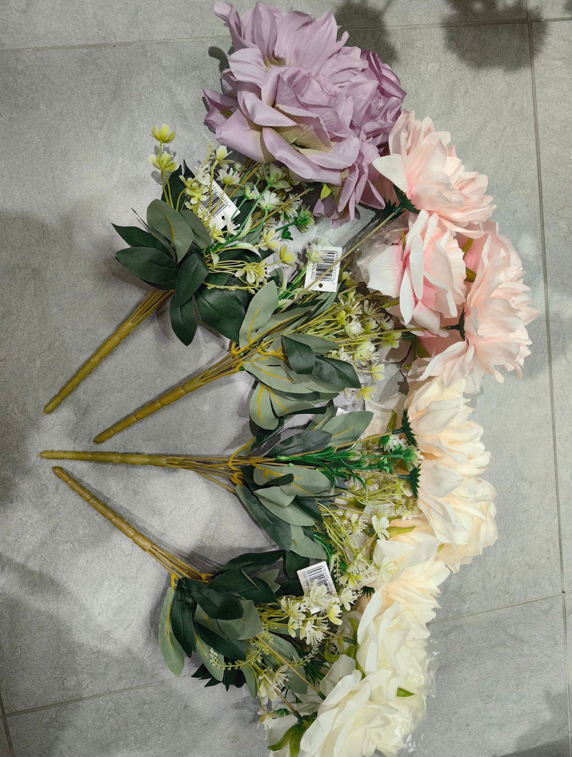 Dekorativni cvet dalija-ruža - svilenkasti cvet (7 cvetova)