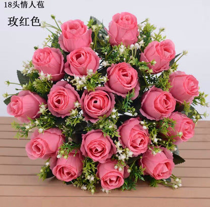 Veliki dekorativni buket ruža - 18 cvetova (4 boje)