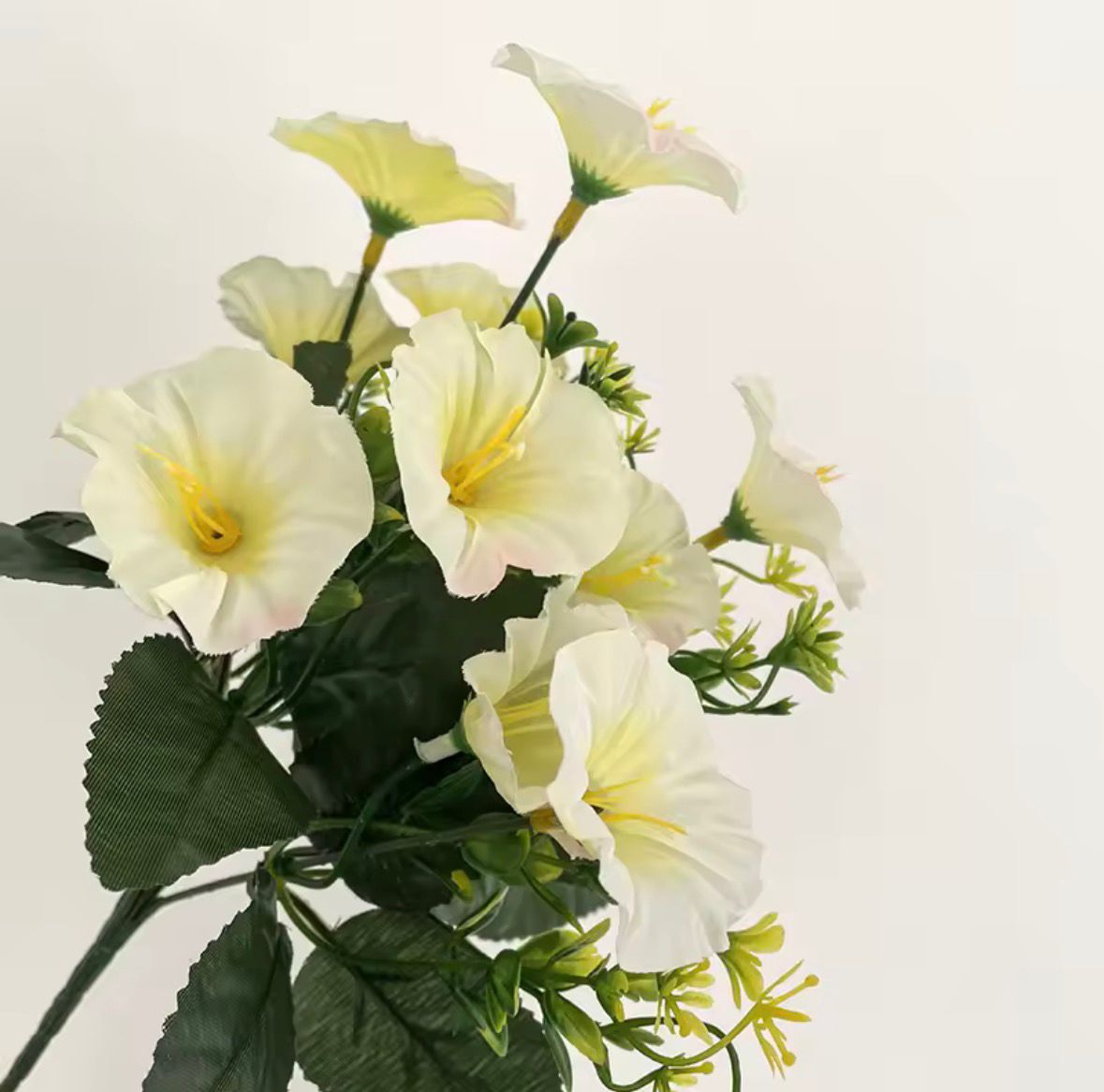 Veštački narcisi - buket od 20 stabljika